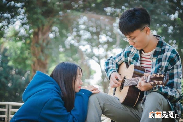 男人的第一次会重视吗，男人在乎女人第一次吗