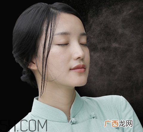 百雀羚保湿喷雾怎么样？百雀羚保湿喷雾多少钱