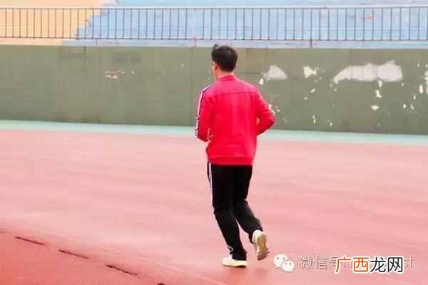 教你几招解决脱发原因 爱掉头发怎么办