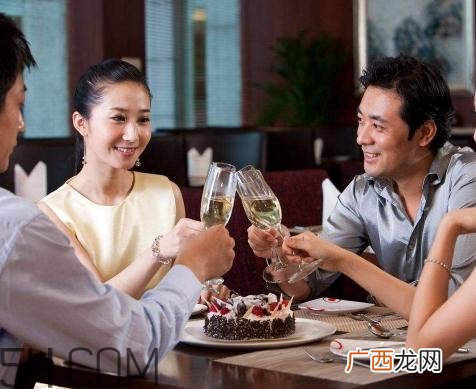 喝酒会引起尿路感染吗？喝酒会引起尿道炎吗？