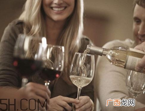 喝酒会影响记忆力吗？喝酒会影响大脑吗？