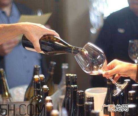 喝酒对血压有影响吗？喝酒会引起高血压吗？