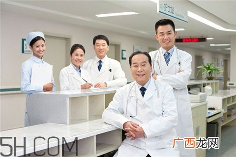 胃溃疡能吃香蕉吗？胃溃疡能吃柿子吗？