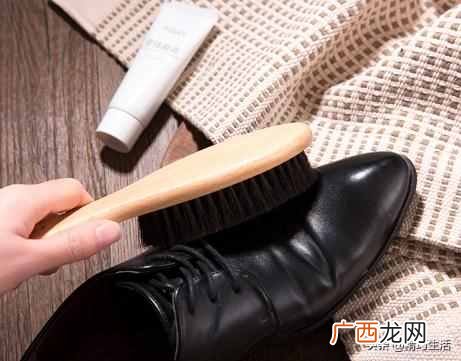皮鞋怎么保养清洁？教你保养妙招，天天穿新鞋