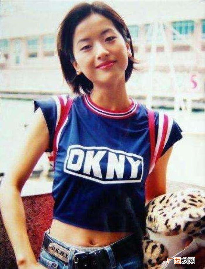 徐濠萦年轻，陈奕迅爱惨了她;你不知徐濠萦年轻的时候有多美