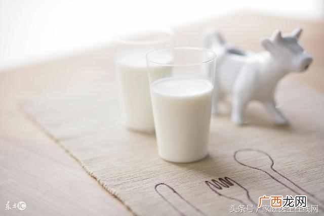 晚上睡觉失眠怎么办？改善失眠最佳的方法，养