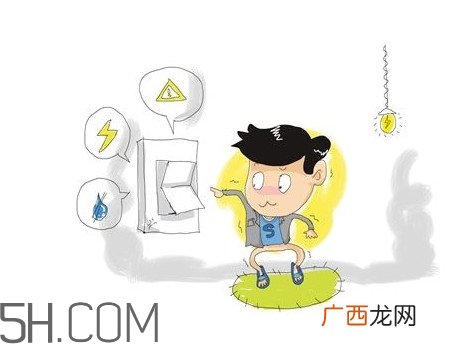 触电的时候怎么自救？触电为什么会死？