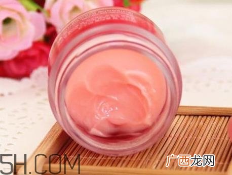 兰芝唇膜哪个味道好闻？兰芝唇膜哪个颜色好用？