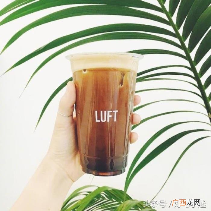 朋友圈里感动到哭的情书句子 最能打动人心的短情书