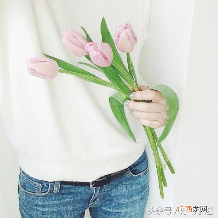 朋友圈里感动到哭的情书句子 最能打动人心的短情书