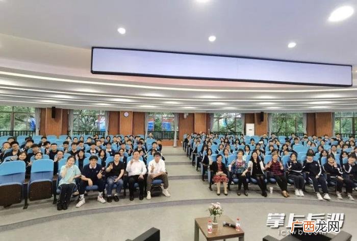茶颜悦色创始人是哪里人，茶颜悦色创始人是长沙这些学生的学长