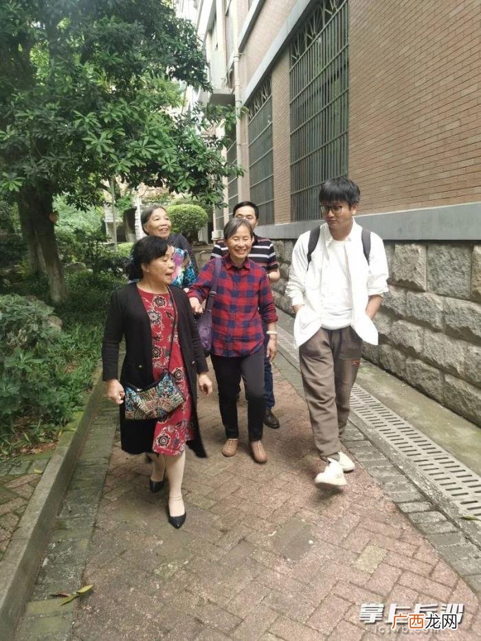 茶颜悦色创始人是哪里人，茶颜悦色创始人是长沙这些学生的学长
