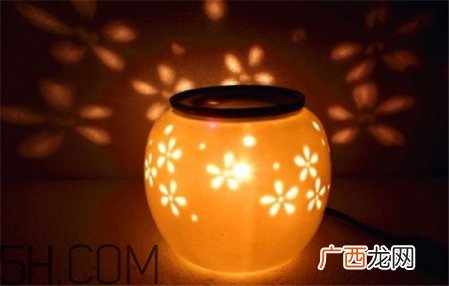 精油按摩的好处 精油的功效与用法