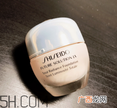 资生堂时光琉璃御藏亮采粉霜产品评测_多少钱
