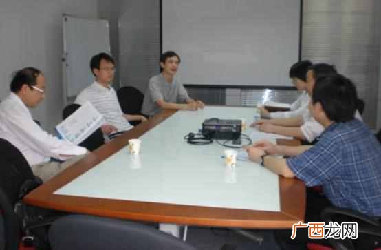 怎么在网上做生意？看看大咖卖服装如何销售过