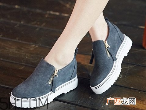 露脚踝的袜子叫什么?露脚踝的鞋子叫什么