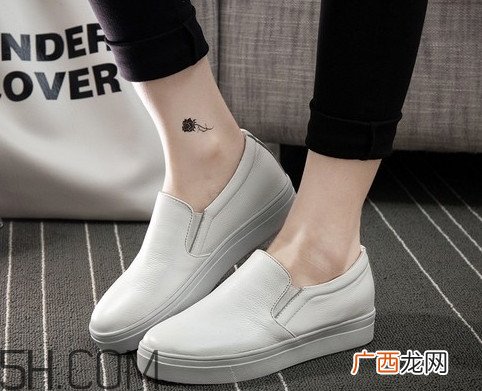 露脚踝的袜子叫什么?露脚踝的鞋子叫什么