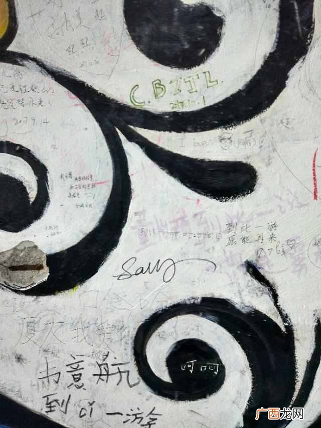 厦门大学怎么样？全国最美大大学，打开窗户就
