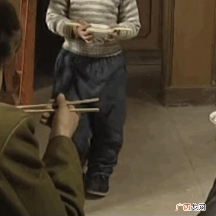 陈星旭好高,看陈星旭小时候拍的高乐高和背背佳广告