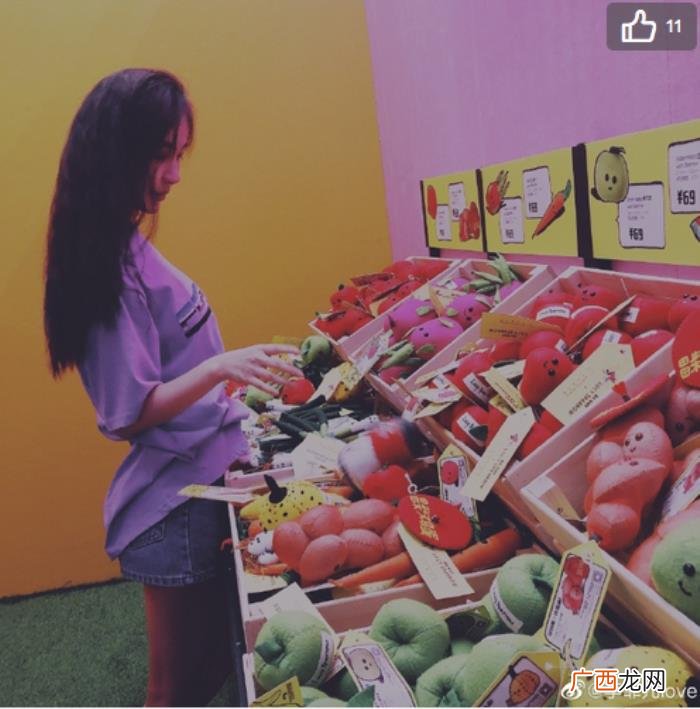 李菲儿前任,黄晓明前任李菲儿机场大秀完美身材