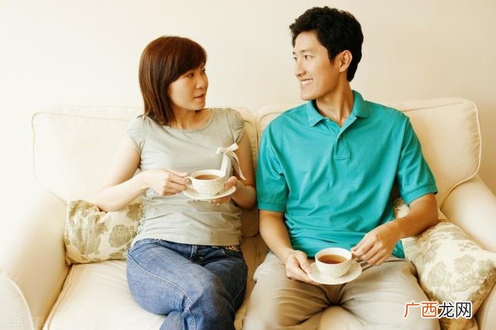 男人给女人最好安全感，男性怎样满足女性的安全感