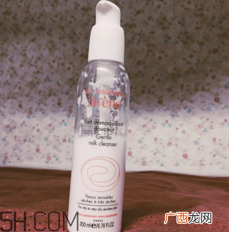 雅漾柔润洁肤乳怎么样?雅漾柔润洁肤乳使用方法