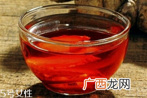 红糖不能和什么一起吃？红糖水可以加蜂蜜吗？