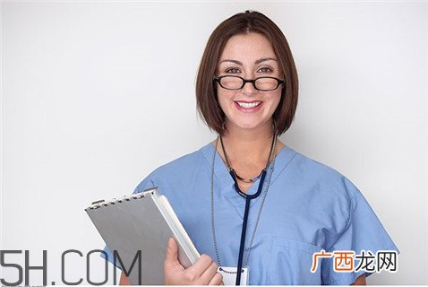 水痘跟艾滋病的区别水痘跟水泡的区别
