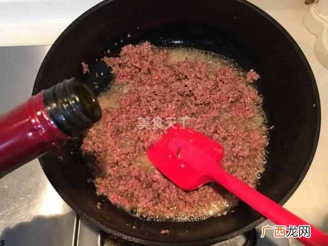 炸酱面怎么做？盘点几款好吃的杂酱面，总有一