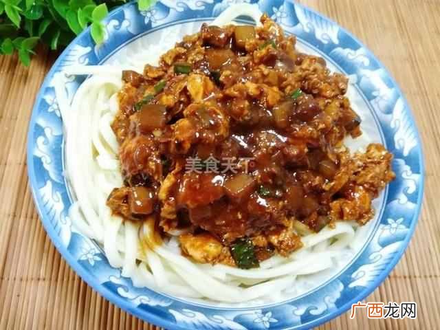 炸酱面怎么做？盘点几款好吃的杂酱面，总有一
