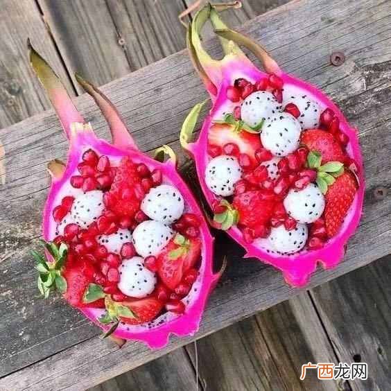 火龙果怎么吃方便?美食达人教你好看又好吃的方