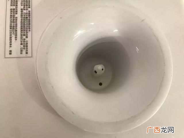 饮水机怎么清洗？五分钟清洗干净，告别细菌污