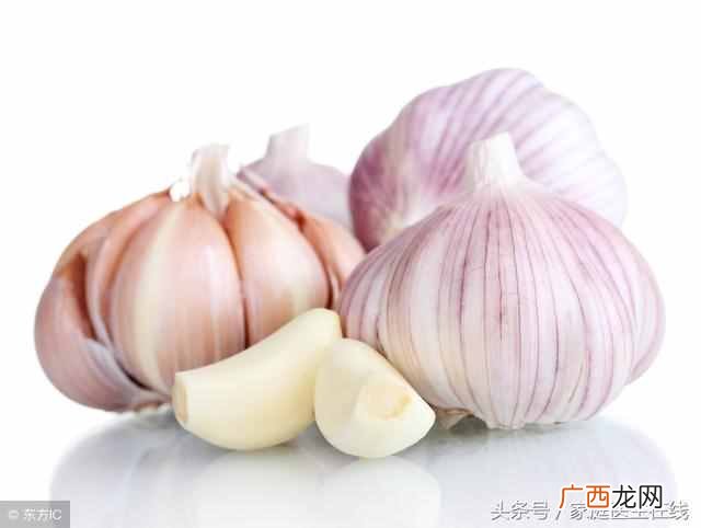 上火引起牙疼怎么办？四种食物快速降火，止痛
