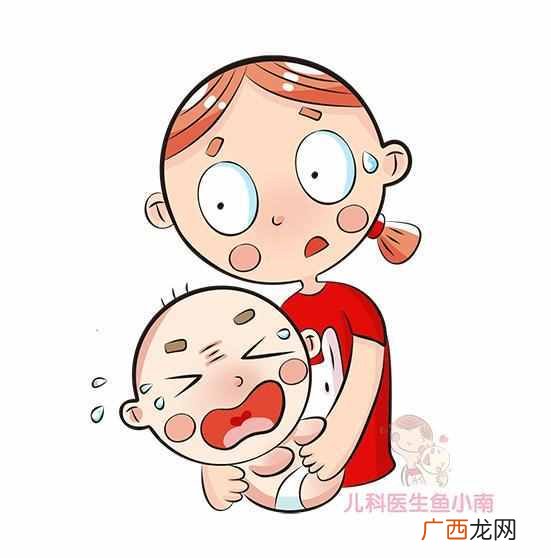新生儿吐奶怎么回事？教你几个管用的方法，宝