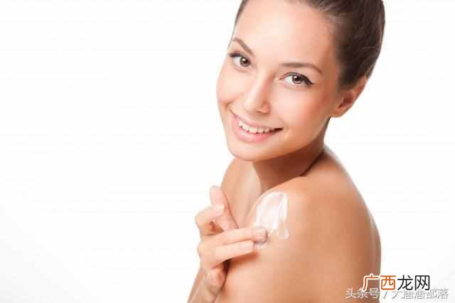 冬天腋下有异味怎么办？教你如何避免尴尬
