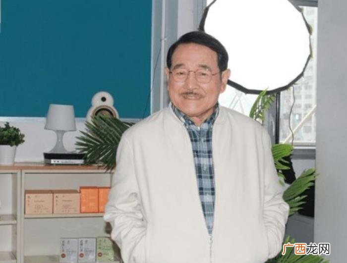 刘恺威超话，刘恺威爸爸刘丹曝小糯米日常生活超乖巧