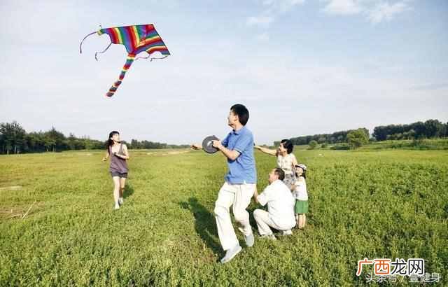 近视眼怎么恢复（每天做这几个动作，坚持下去