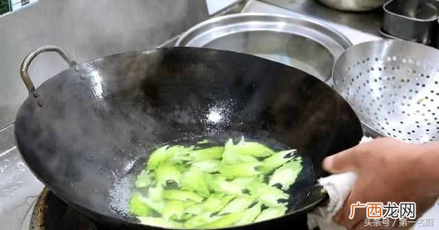 常家营养的做法 苦瓜怎么做好吃又不苦