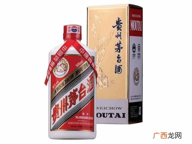 这样洗方便省力 衣服上油漆怎么洗