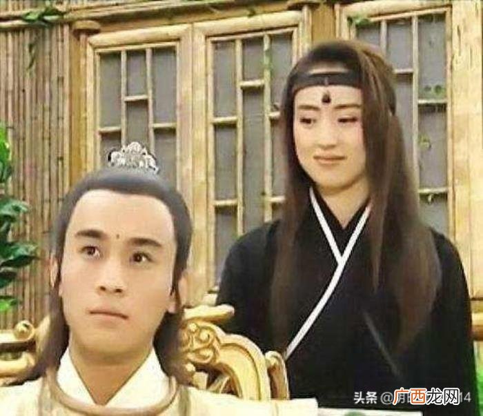 雪花女神龙伤感背景音乐，雪花女神龙