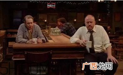 油腻中年男是什么意思？油腻中年男有哪些表现