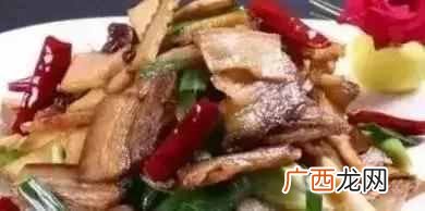 炒菜腊肉怎么做好吃又简单（15中腊肉的家常做法