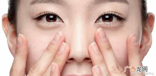 一个小窍门搞定 脸部毛孔堵塞怎么办