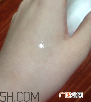 佰草集新七白美白精华水多少钱_专柜价格
