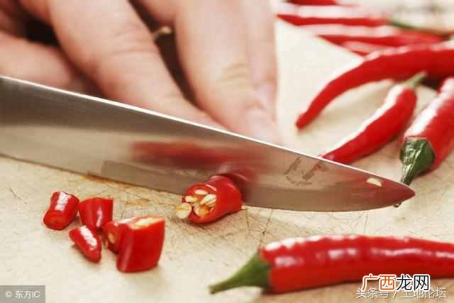 切辣椒后手很辣怎么办(教你一个小妙招就可以