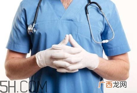 前列腺癌会发烧吗？前列腺癌会尿血吗？