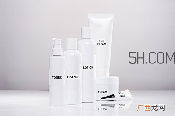 水乳防晒霜的正确顺序 水乳和防晒霜使用顺序