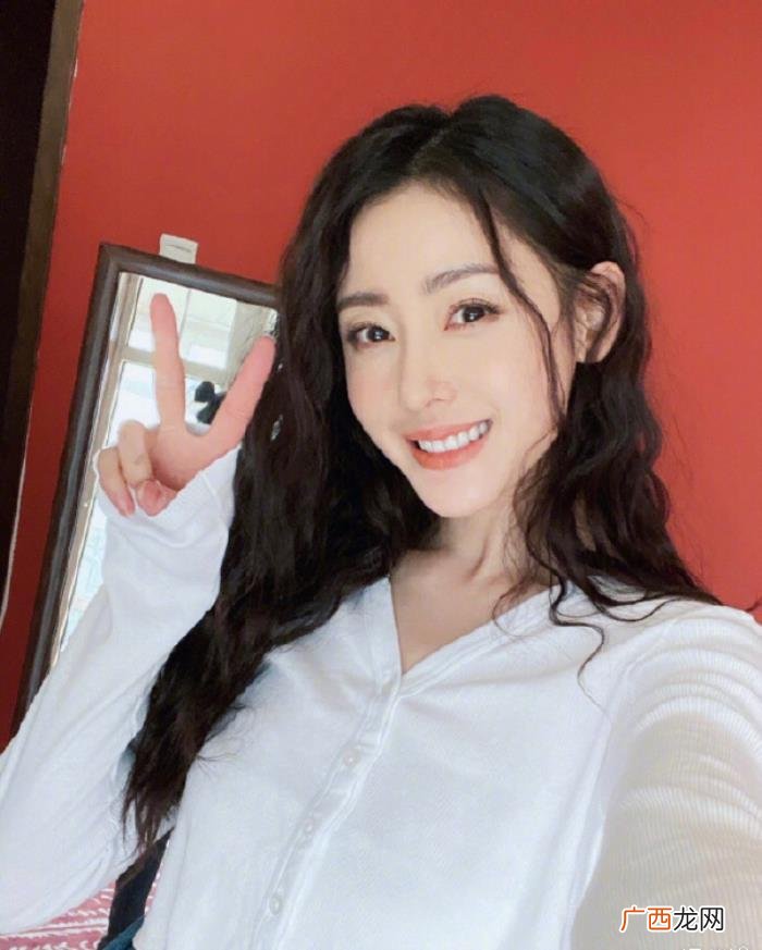 沙溢和金晨，杨幂、许凯、金晨、魏晨、张天爱、彭小苒、沙溢、秦昊