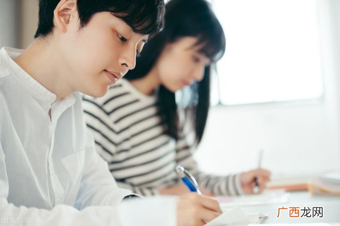 异地分手了去见他有成功的吗，隔着屏幕分手的两个人