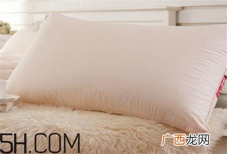 睡觉时手麻是怎么回事?手麻是哪些病的隐患?